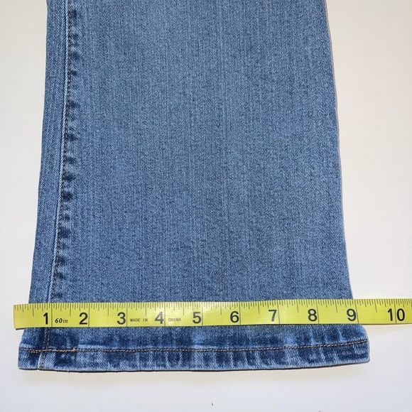 GAP Low Rise Flare Stretch Vintage Y2K Light Wash Jeans 6 Women’s - Picture 10 of 13